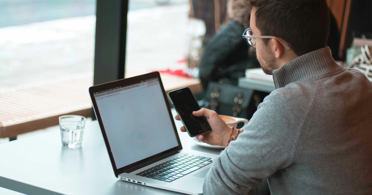 How to Get Your First 100 Customers Without Spending Money